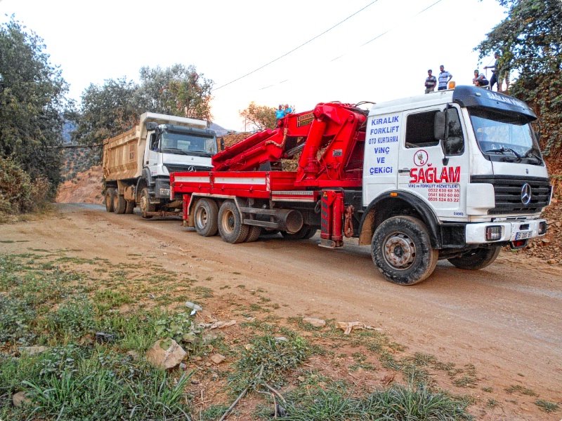 bademli barajı vinç